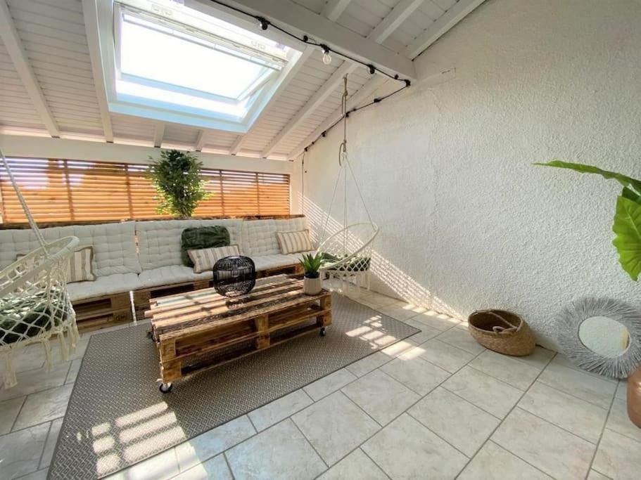 モントーバンLe Paisiblement Votre 2 Ch, Terrasse, Clim, Parkアパートメント エクステリア 写真